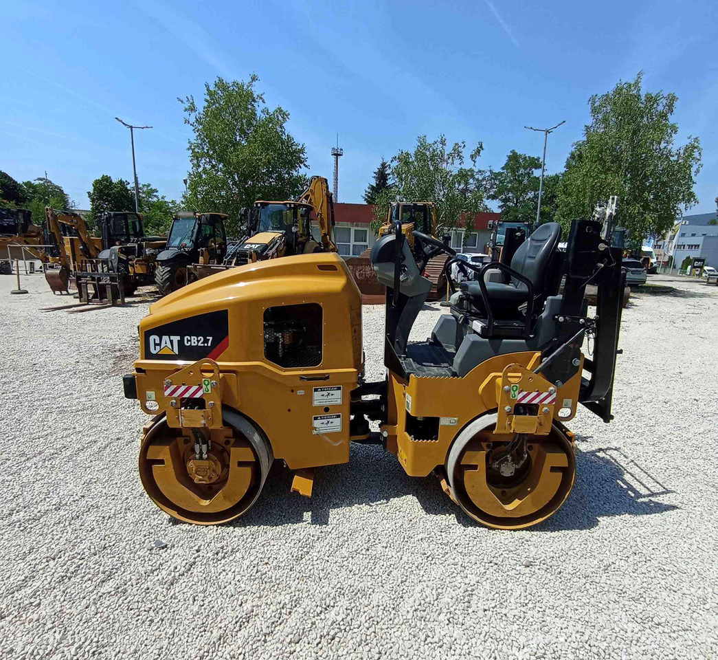 Caterpillar CB2.7 - Каток: фото 3 Caterpillar CB2.7 - Каток: фото 3