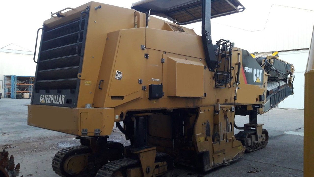 Caterpillar PM 200 - Дорожная фреза: фото 1 Caterpillar PM 200 - Дорожная фреза: фото 1