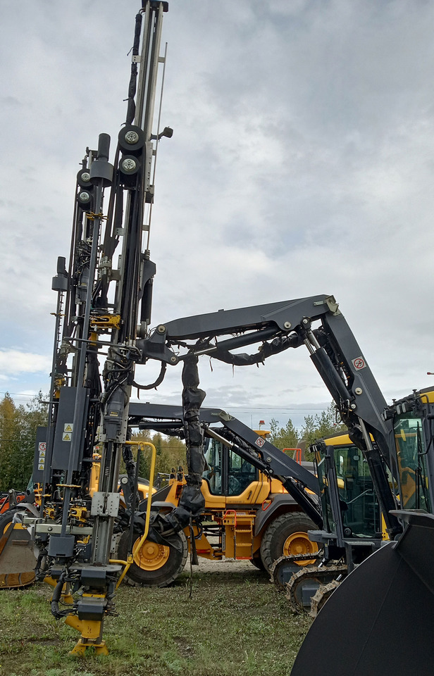 Буровая машина Epiroc SmartROC T40-11: фото 7 Буровая машина Epiroc SmartROC T40-11: фото 7