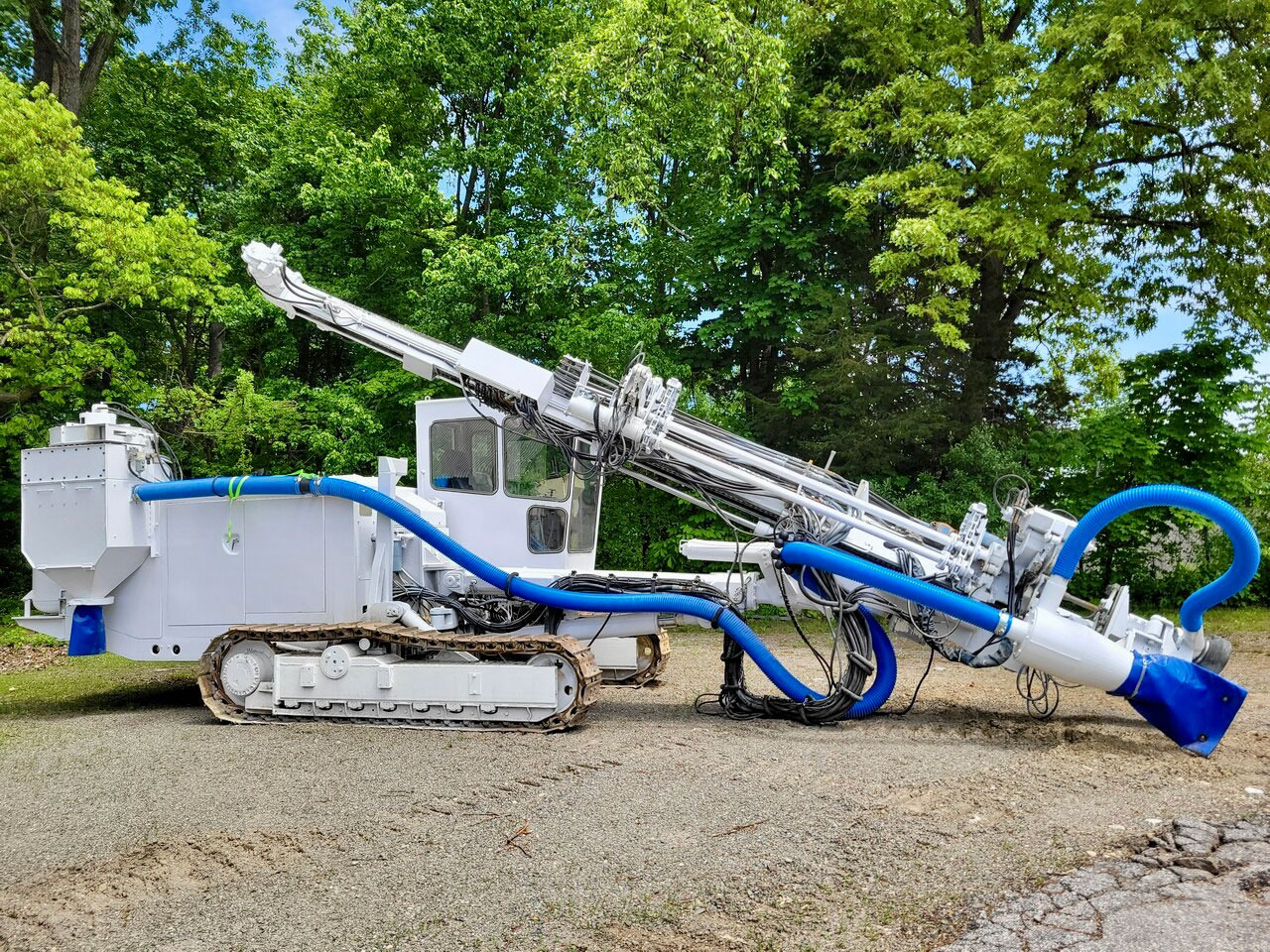Furukawa HCR1200-ED - Буровая машина: фото 3 Furukawa HCR1200-ED - Буровая машина: фото 3