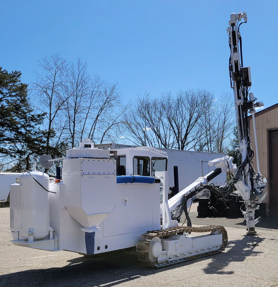 Furukawa HCR1200-ED - Буровая машина: фото 4 Furukawa HCR1200-ED - Буровая машина: фото 4