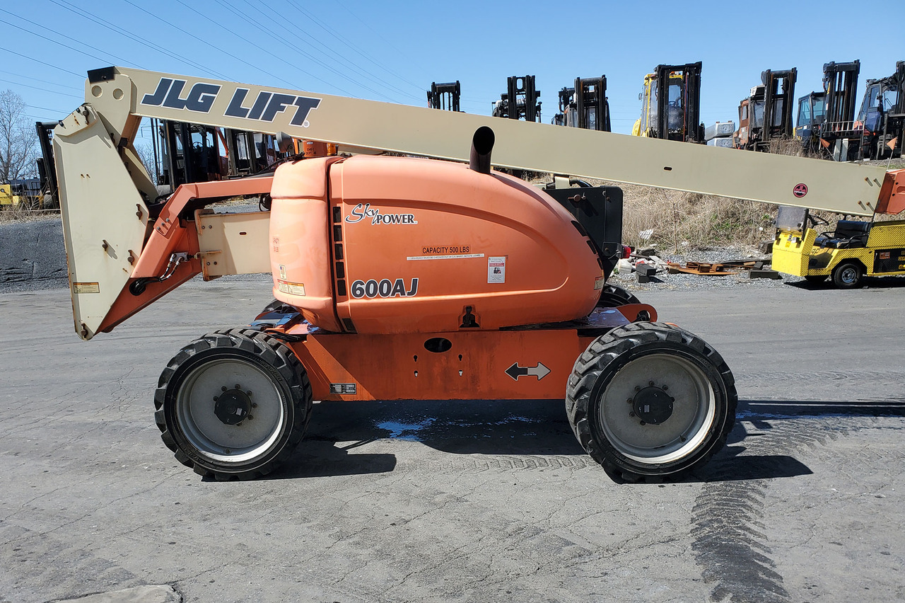 JLG 600AJ - Телескопический фронтальный погрузчик: фото 2 JLG 600AJ - Телескопический фронтальный погрузчик: фото 2