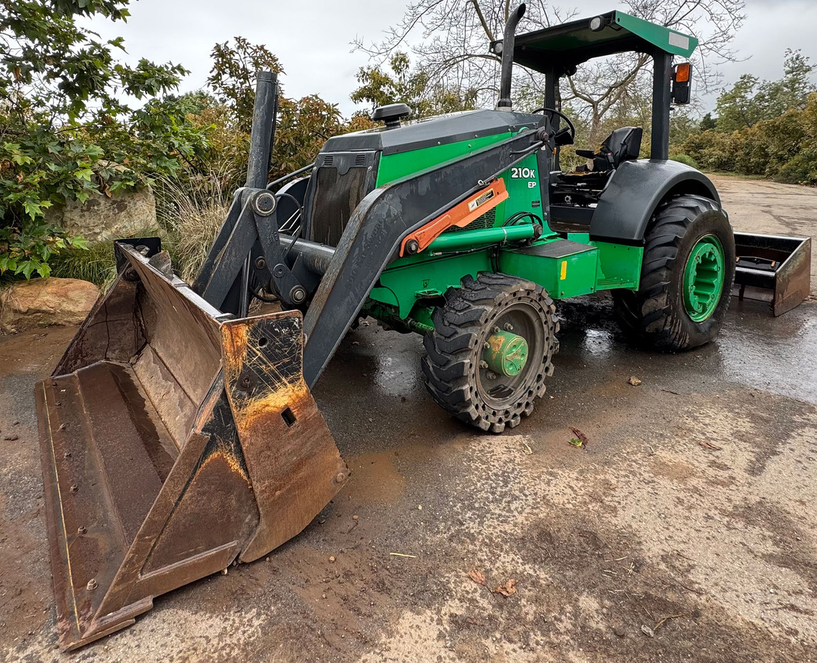 John Deere 210K EP - Погрузчик: фото 3 John Deere 210K EP - Погрузчик: фото 3