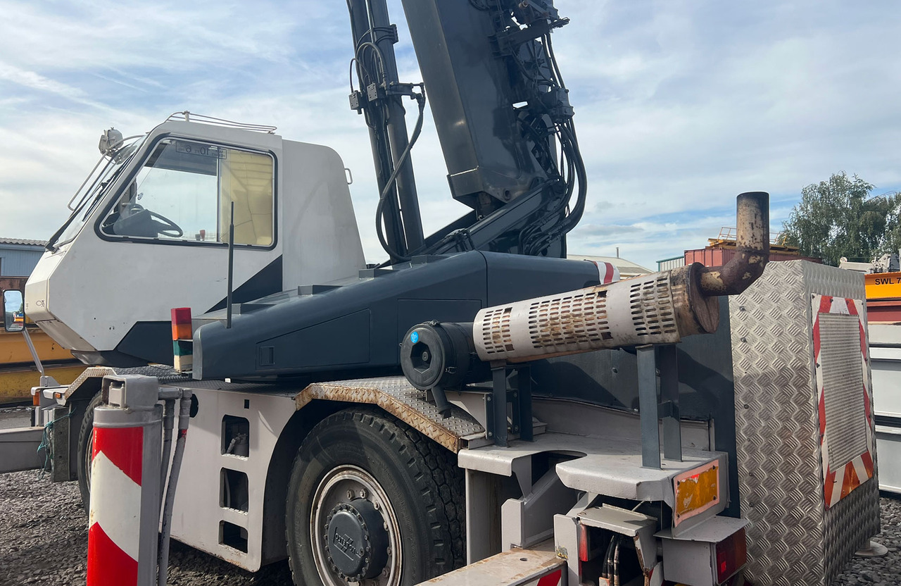 Kobelco RK200 - Мобильный кран: фото 3 Kobelco RK200 - Мобильный кран: фото 3