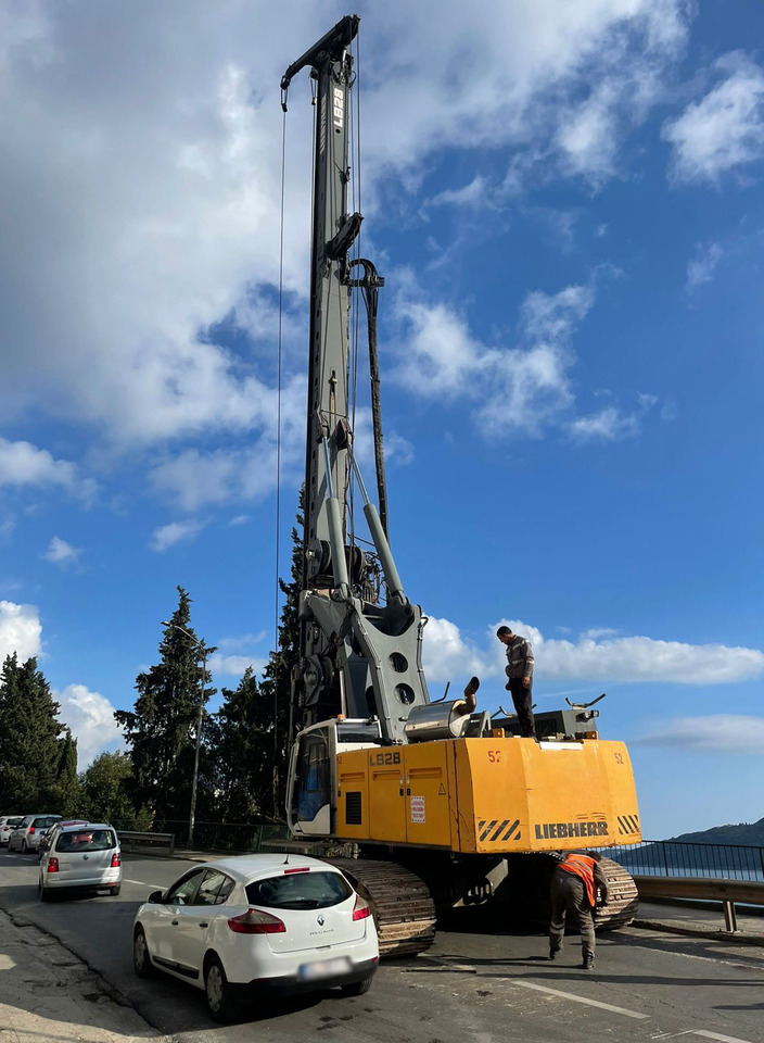 Liebherr LB28 - Сваебойная установка: фото 1 Liebherr LB28 - Сваебойная установка: фото 1