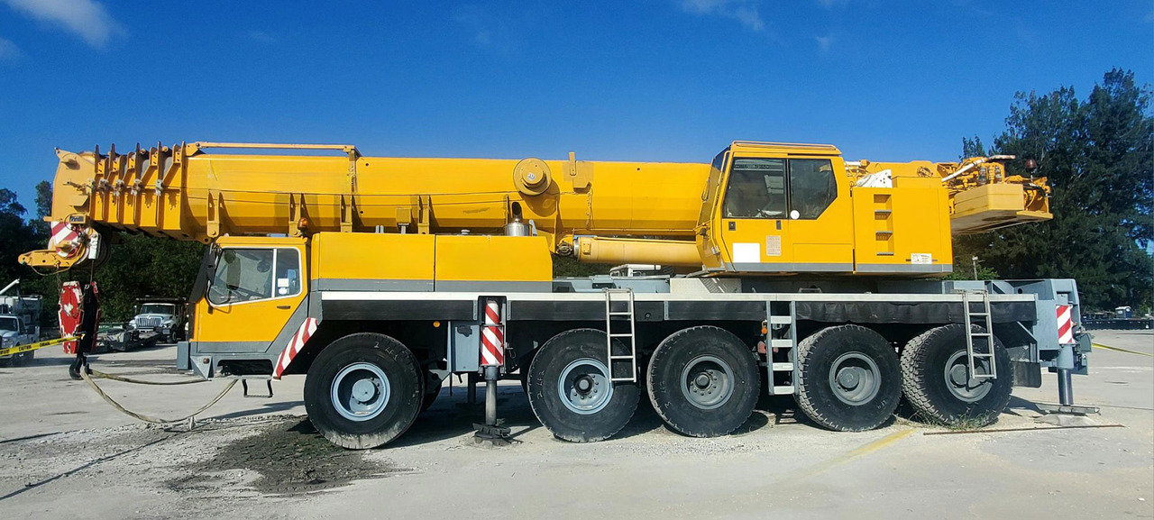 Liebherr LTM 1120-1 - Мобильный кран: фото 1 Liebherr LTM 1120-1 - Мобильный кран: фото 1
