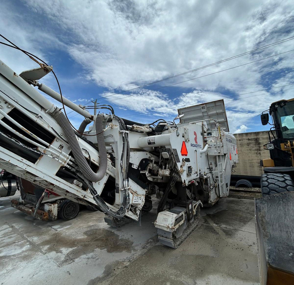 Roadtec RX-600E - Дорожная фреза: фото 2 Roadtec RX-600E - Дорожная фреза: фото 2