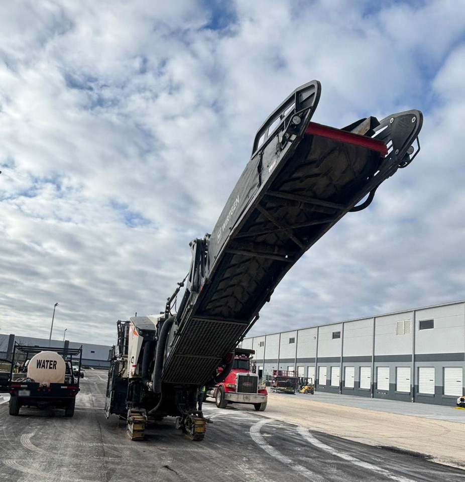 Wirtgen W 200 Fi - Дорожная фреза: фото 3 Wirtgen W 200 Fi - Дорожная фреза: фото 3