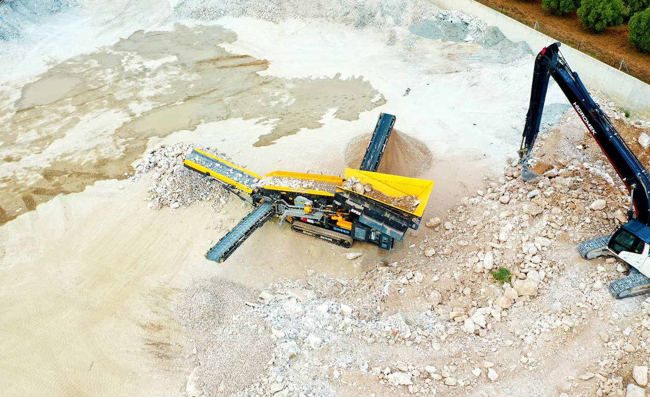 Новый Мобильная дробилка FABO Mobile crusher: фото 24 Новый Мобильная дробилка FABO Mobile crusher: фото 24