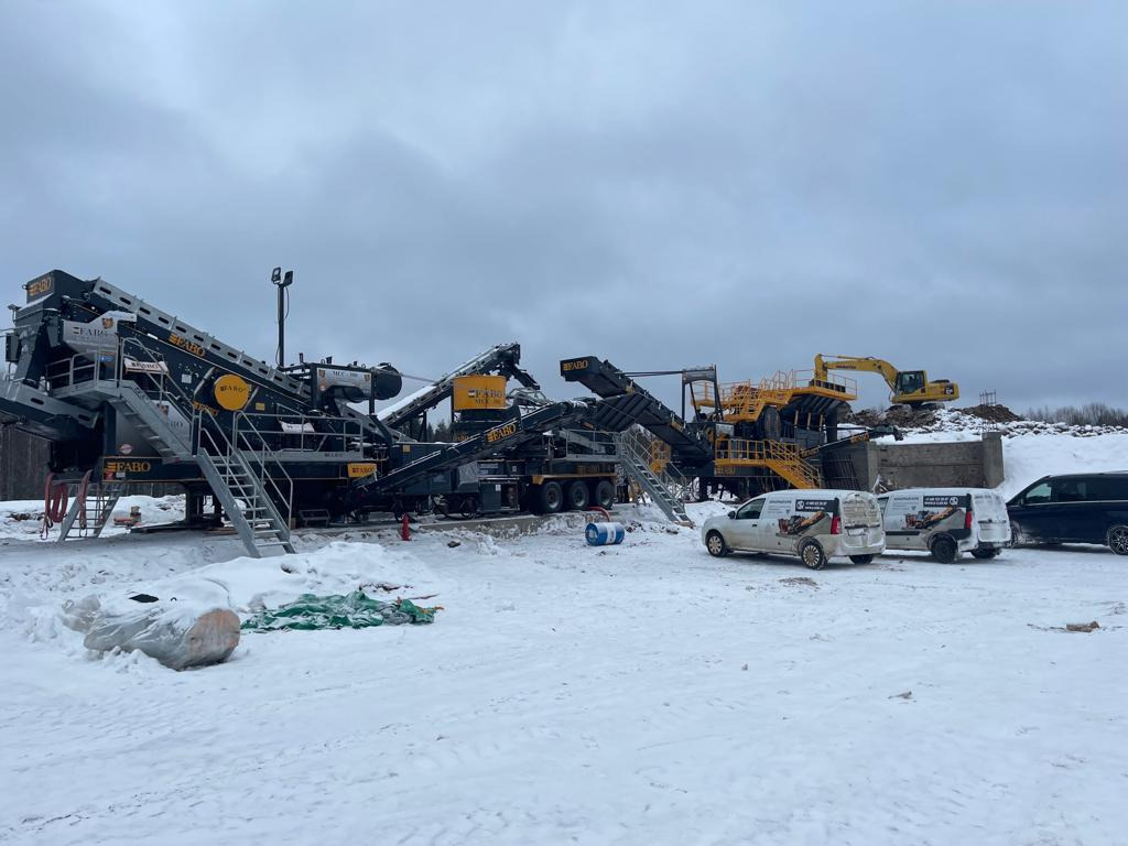 Новый Мобильная дробилка FABO Mobile crusher: фото 11 Новый Мобильная дробилка FABO Mobile crusher: фото 11