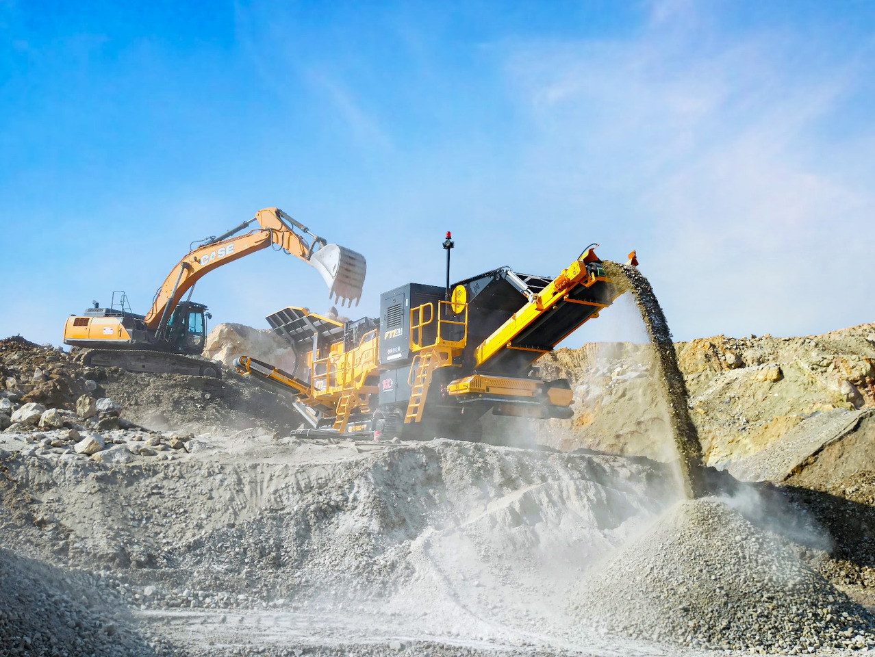FABO crawler crusher - Дробилка: фото 1 FABO crawler crusher - Дробилка: фото 1