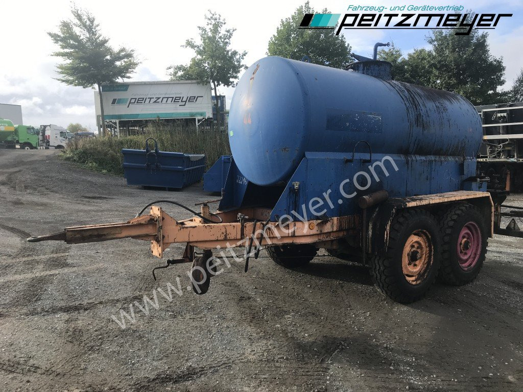 BATHE TANDEMANHÄNGER Bitum / Teerkocher 3,5 m³ Hatz Diesel-Motor 1 B 40 - Гудронатор: фото 4 BATHE TANDEMANHÄNGER Bitum / Teerkocher 3,5 m³ Hatz Diesel-Motor 1 B 40 - Гудронатор: фото 4