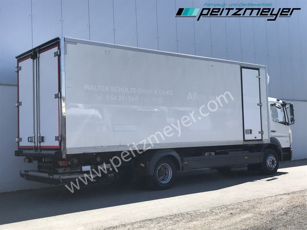 MERCEDES-BENZ Atego 1530 L Tiefkühlkoffer m. LBW, Thermoking T 1200 faltb. LBW 1,5 t., Seitentür, Trennwand - Рефрижератор: фото 3 MERCEDES-BENZ Atego 1530 L Tiefkühlkoffer m. LBW, Thermoking T 1200 faltb. LBW 1,5 t., Seitentür, Trennwand - Рефрижератор: фото 3