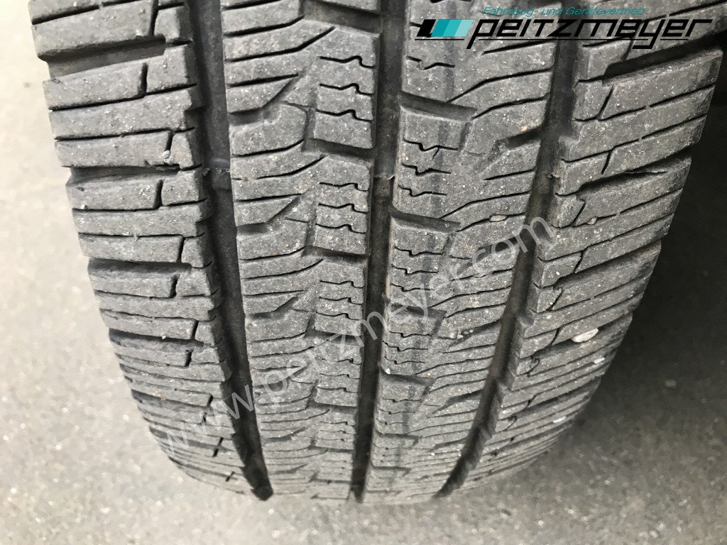 Цельнометаллический фургон, Грузопассажирский фургон MERCEDES-BENZ Sprinter 516 CDI Maxi 5-Sitzer Kasten: фото 28