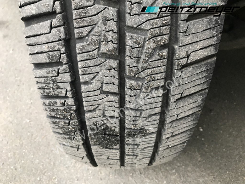 Цельнометаллический фургон, Грузопассажирский фургон MERCEDES-BENZ Sprinter 516 CDI Maxi 5-Sitzer Kasten: фото 30