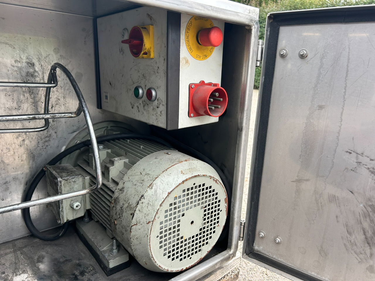 Ingersoll Rand Electro unit 380 v /Liquid compresseor D 150 Agri/Food - Отопление/ Вентиляция для Грузовиков: фото 4 Ingersoll Rand Electro unit 380 v /Liquid compresseor D 150 Agri/Food - Отопление/ Вентиляция для Грузовиков: фото 4