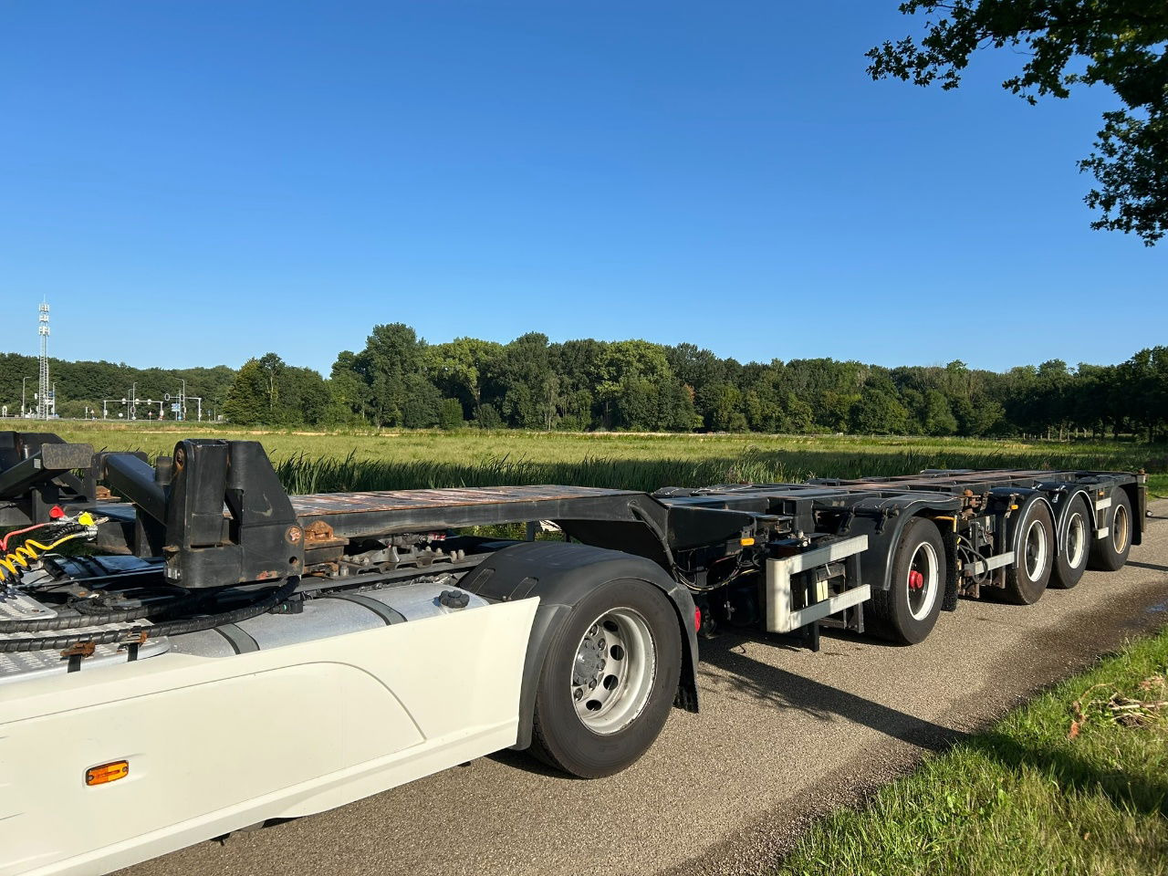 Nooteboom D-tec CT-53-04D combi chassis apk/tuf 9-2025 gvw 53000 kg - Полуприцеп-контейнеровоз/ Сменный кузов: фото 1 Nooteboom D-tec CT-53-04D combi chassis apk/tuf 9-2025 gvw 53000 kg - Полуприцеп-контейнеровоз/ Сменный кузов: фото 1