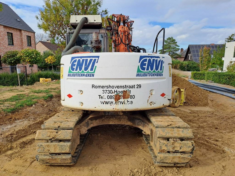 Hitachi ZX135US - Гусеничный экскаватор: фото 3 Hitachi ZX135US - Гусеничный экскаватор: фото 3