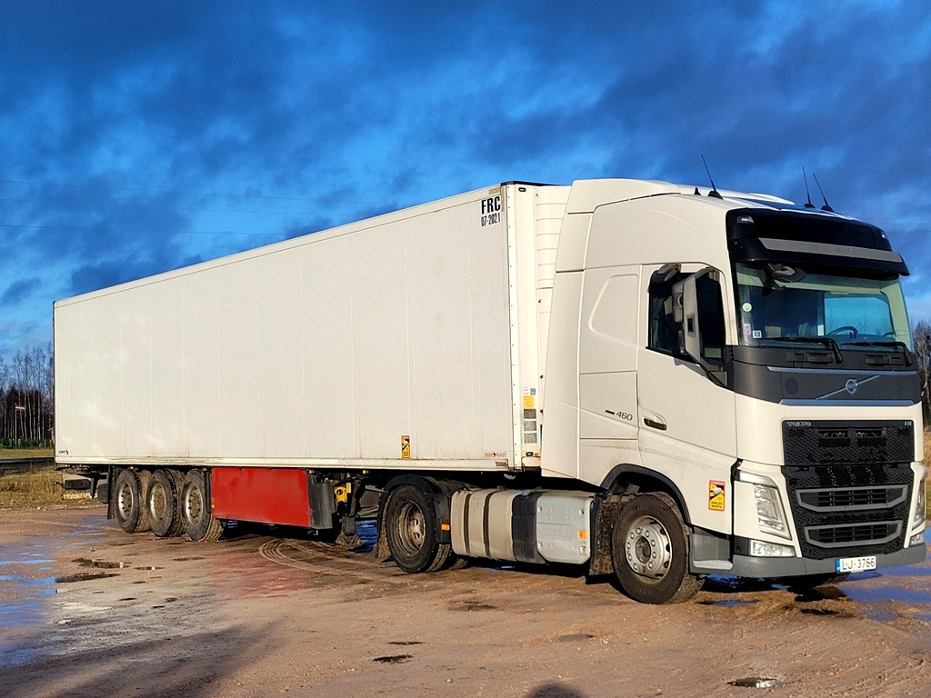 Volvo FH460 + refrigerated semi-trailer - Тягач: фото 1 Volvo FH460 + refrigerated semi-trailer - Тягач: фото 1