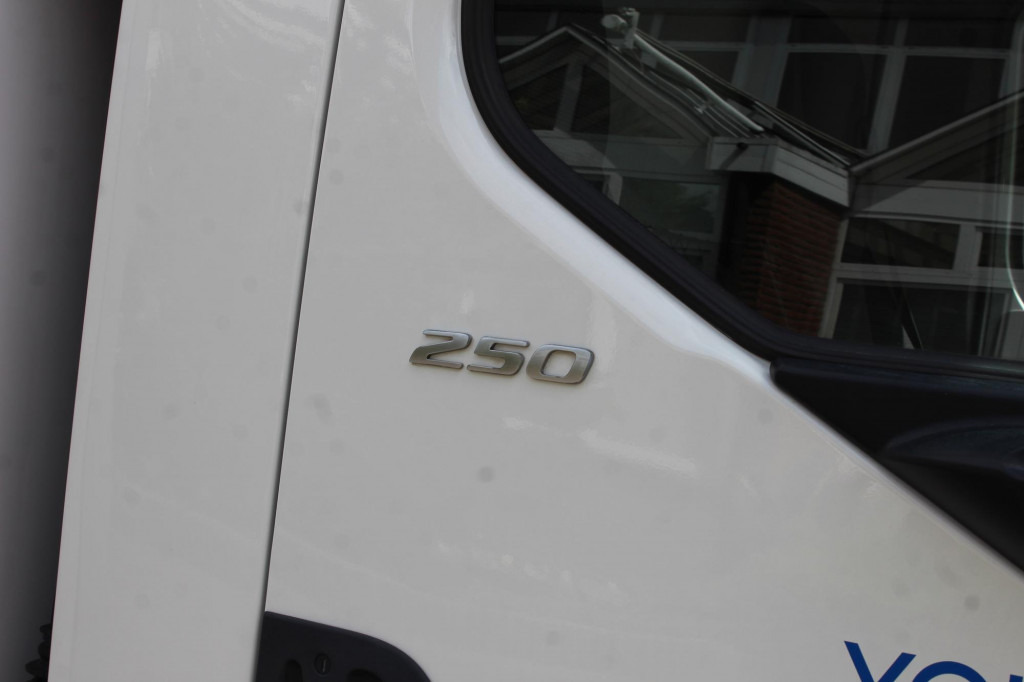 Daf LF 260 E6 Carrier Supra 550 Strom Tür LBW - Рефрижератор: фото 5 Daf LF 260 E6 Carrier Supra 550 Strom Tür LBW - Рефрижератор: фото 5