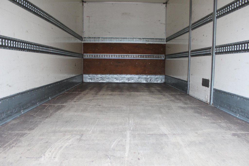 Mercedes-Benz Atego 916 Koffer LDW LBW NUR 98.597 km - Фургон: фото 4 Mercedes-Benz Atego 916 Koffer LDW LBW NUR 98.597 km - Фургон: фото 4