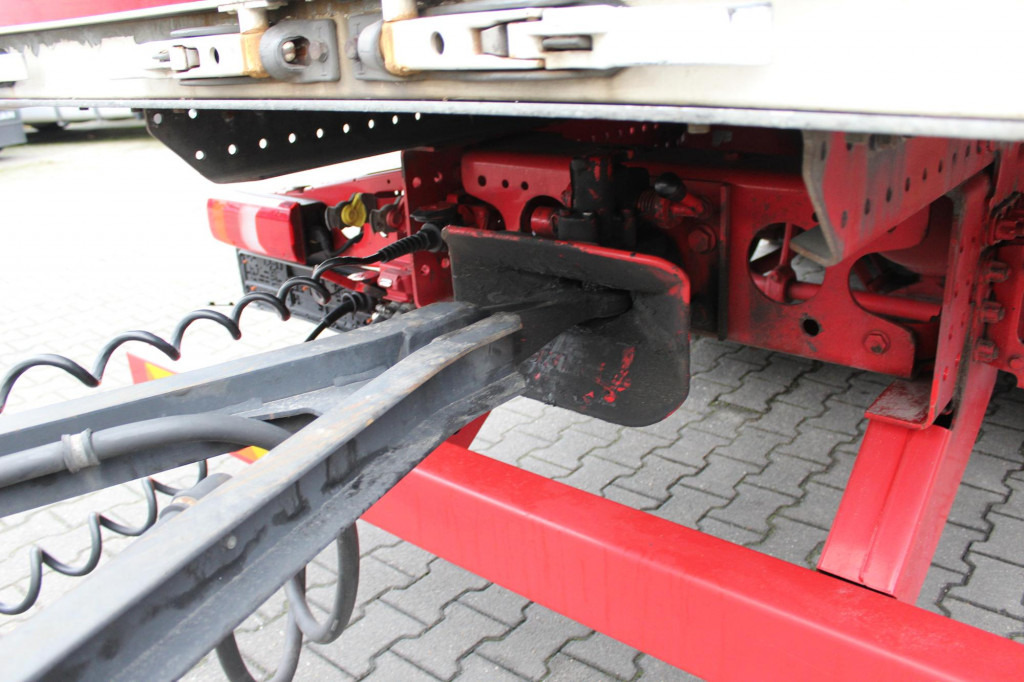 Geidobler koffer 2-Achser JOST - Прицеп-фургон: фото 3 Geidobler koffer 2-Achser JOST - Прицеп-фургон: фото 3