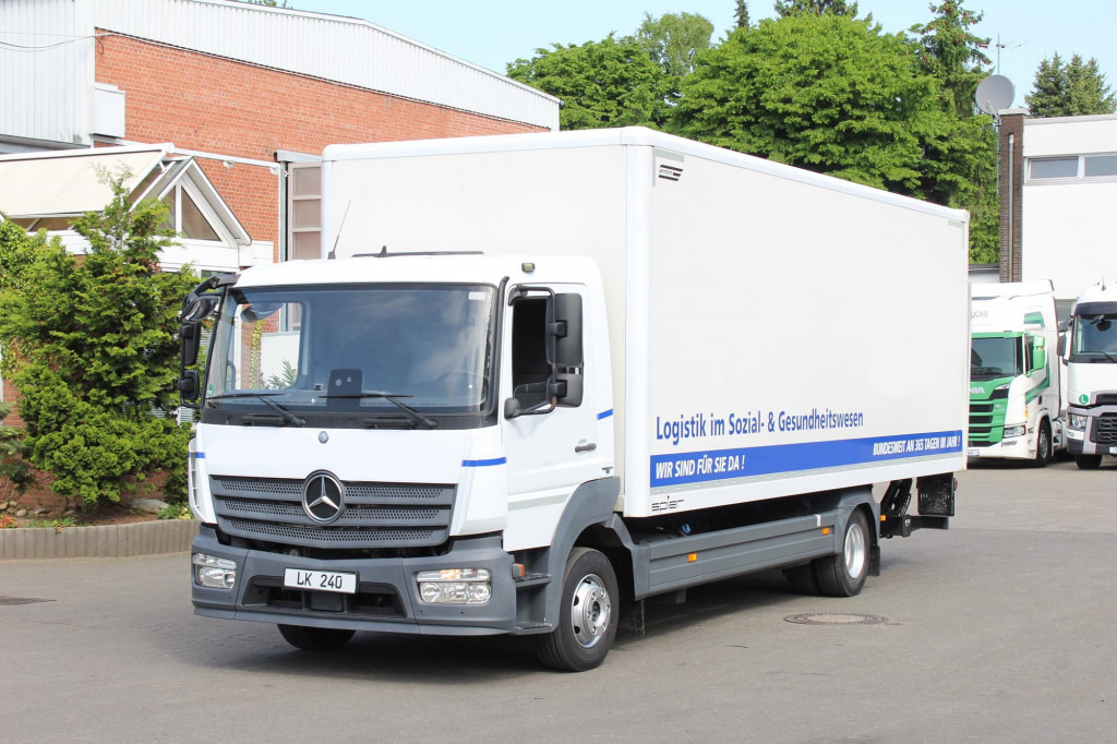 Mercedes-Benz Atego 1221 E6 Koffer Klima LDW Schalter LBW - Грузовик: фото 1 Mercedes-Benz Atego 1221 E6 Koffer Klima LDW Schalter LBW - Грузовик: фото 1