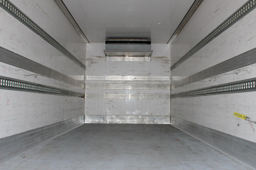 Renault Midlum 270 E5 TK T600R Strom LBW Seiten Tür FRC - Грузовик: фото 2 Renault Midlum 270 E5 TK T600R Strom LBW Seiten Tür FRC - Грузовик: фото 2