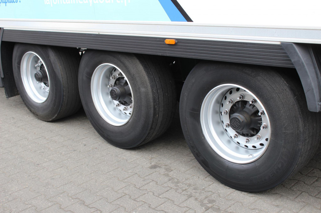 Lamberet CV 1550 Aluboden BPW TW FRC - Полуприцеп-рефрижератор: фото 5 Lamberet CV 1550 Aluboden BPW TW FRC - Полуприцеп-рефрижератор: фото 5