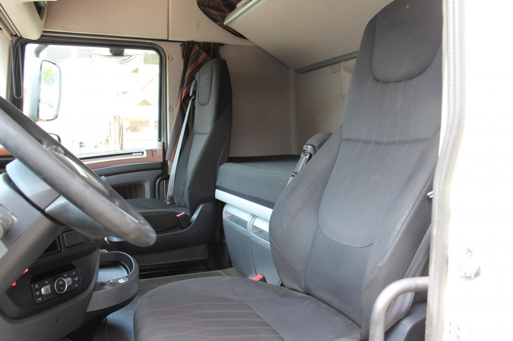 Daf XF 480 SC Retarder ACC LDWS Standklima Kühlbox - Тягач: фото 5 Daf XF 480 SC Retarder ACC LDWS Standklima Kühlbox - Тягач: фото 5