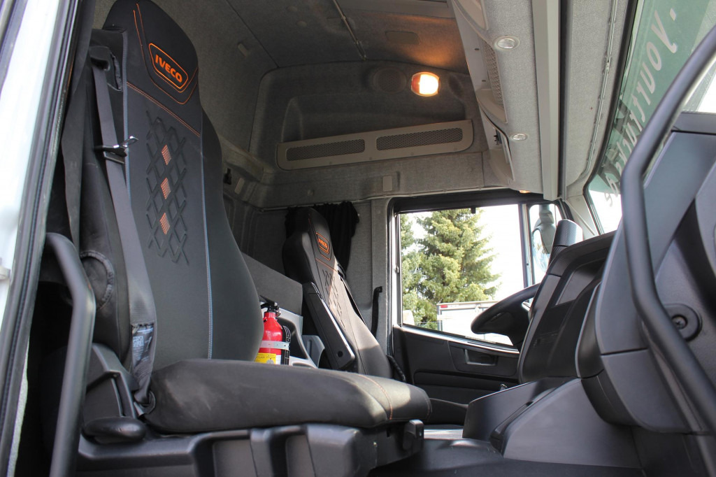 Iveco AT 460 E6 Retarder ACC LDW Hydraulik - Тягач: фото 4 Iveco AT 460 E6 Retarder ACC LDW Hydraulik - Тягач: фото 4