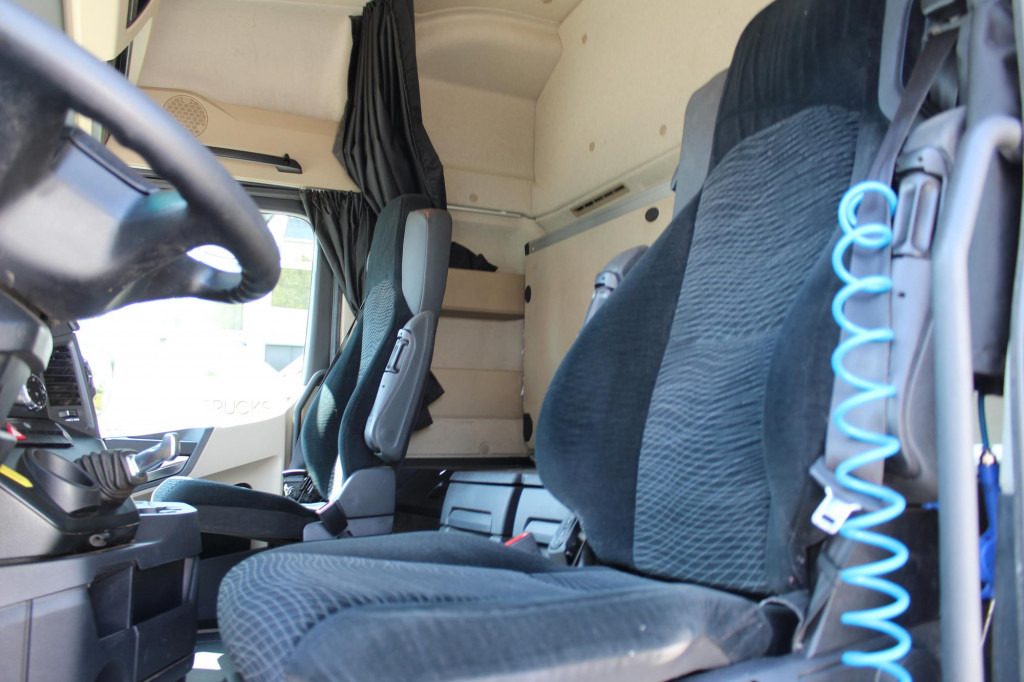 Mercedes-Benz Actros 1848 Retarder Kühlbox ACC Hydraulik - Тягач: фото 5 Mercedes-Benz Actros 1848 Retarder Kühlbox ACC Hydraulik - Тягач: фото 5