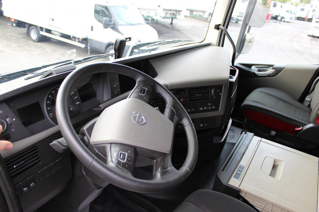 Volvo FH 500 E6 Globe I-Park Cool Kühlbox Navi - Тягач: фото 5 Volvo FH 500 E6 Globe I-Park Cool Kühlbox Navi - Тягач: фото 5