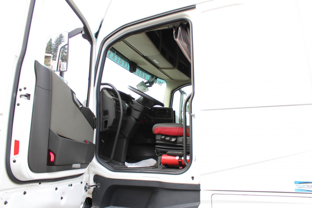 Volvo FH 500 E6 Globe I-Park Cool Kühlbox Navi - Тягач: фото 3 Volvo FH 500 E6 Globe I-Park Cool Kühlbox Navi - Тягач: фото 3