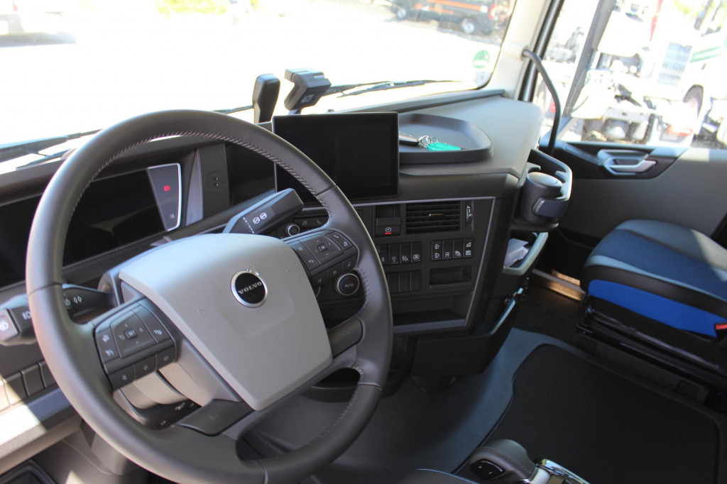 Volvo FH 500 Globe XL I-Park Cool Navi Miete-Rent! - Тягач: фото 4 Volvo FH 500 Globe XL I-Park Cool Navi Miete-Rent! - Тягач: фото 4