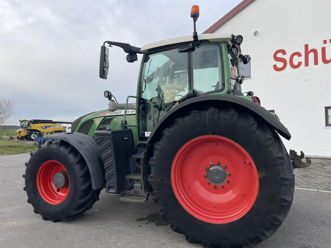 Fendt Fendt 718 Vario SCR GPS - Трактор: фото 4 Fendt Fendt 718 Vario SCR GPS - Трактор: фото 4