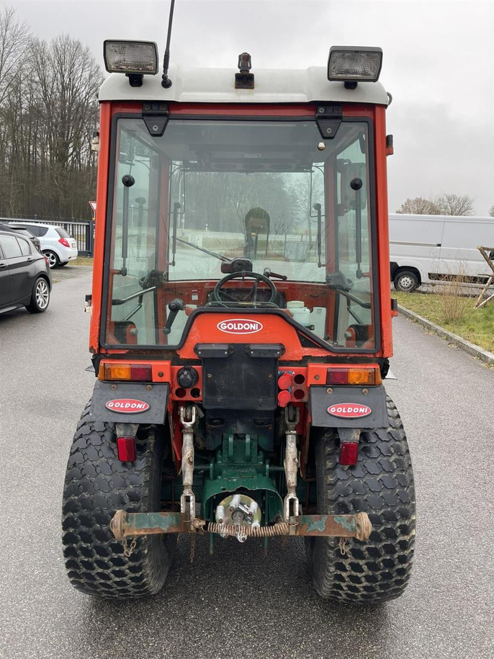 Goldoni IDEA 30HST Goldoni, Rasenmäher und Mulcher, Kabine, Frontkraftheber, Heckhubwerkanhängung - Трактор: фото 4 Goldoni IDEA 30HST Goldoni, Rasenmäher und Mulcher, Kabine, Frontkraftheber, Heckhubwerkanhängung - Трактор: фото 4