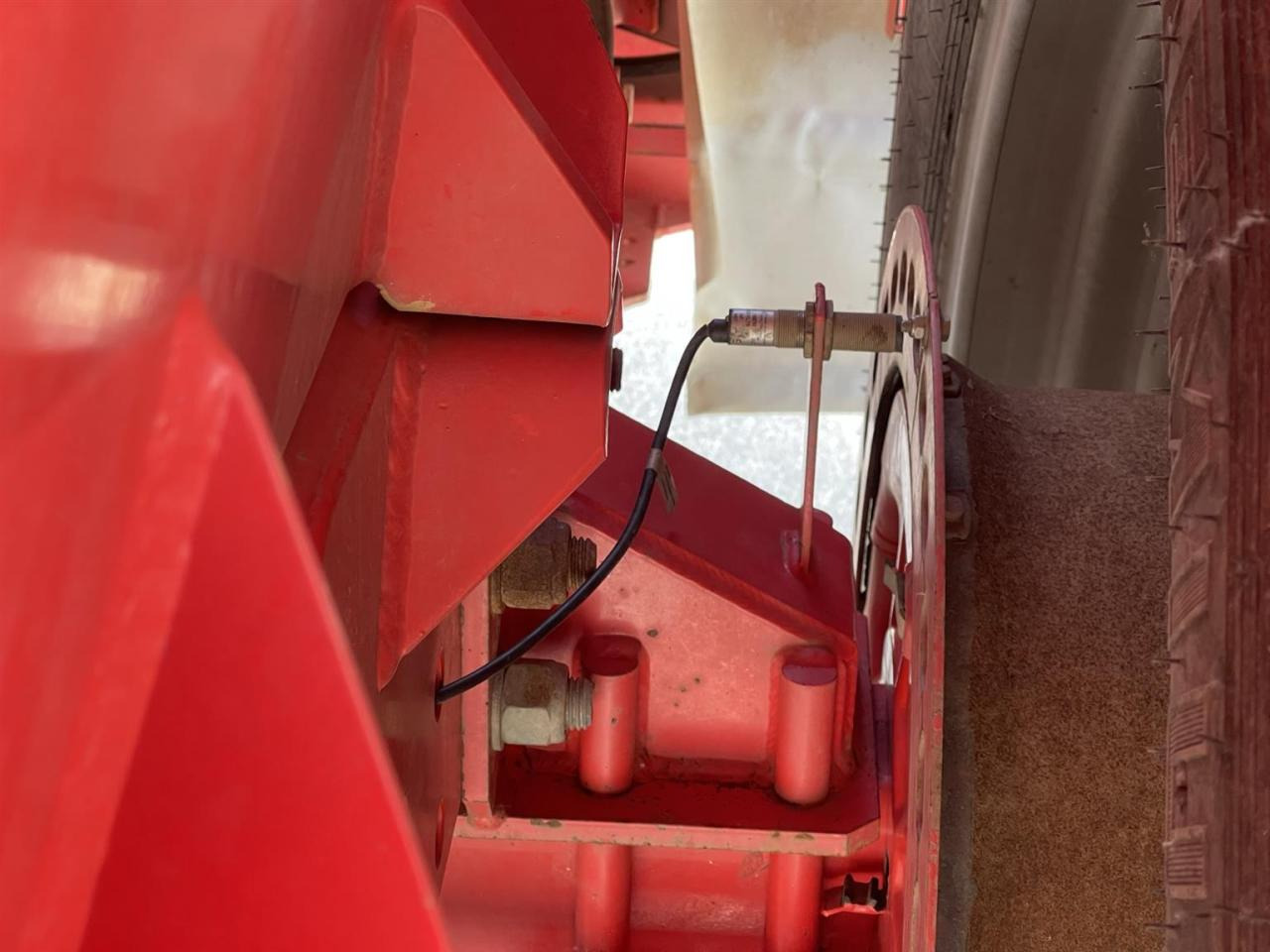 Разбрасыватель удобрений Rauch TWS 5000 Düngerwagen mit Deichsel-Lenkung mit Düngestreuer Axera H-EMC: фото 11 Разбрасыватель удобрений Rauch TWS 5000 Düngerwagen mit Deichsel-Lenkung mit Düngestreuer Axera H-EMC: фото 11