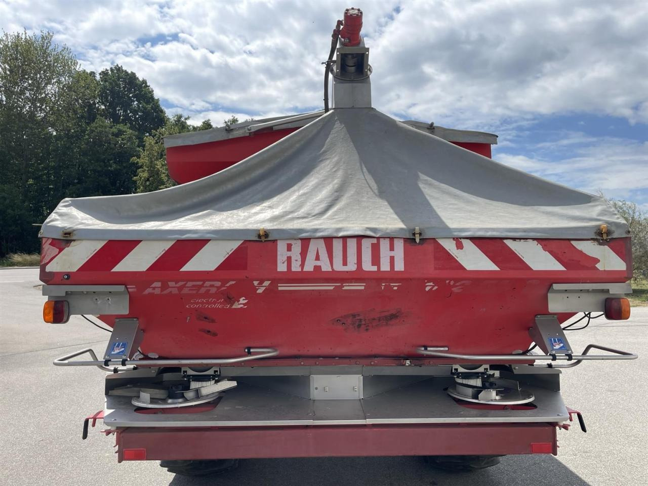 Rauch TWS 5000 Düngerwagen mit Deichsel-Lenkung und Streuer Axera H-EMC, gepflegter Zustand - Разбрасыватель удобрений: фото 5 Rauch TWS 5000 Düngerwagen mit Deichsel-Lenkung und Streuer Axera H-EMC, gepflegter Zustand - Разбрасыватель удобрений: фото 5
