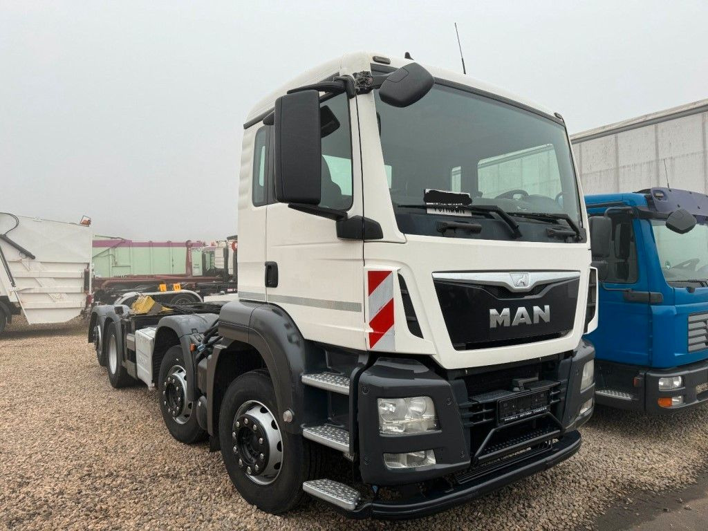 MAN 32.360 TGS 8x2 Fahrgestell MAN 32.360 TGS 8x2 Fahrgestell - Грузовик-шасси: фото 3 MAN 32.360 TGS 8x2 Fahrgestell MAN 32.360 TGS 8x2 Fahrgestell - Грузовик-шасси: фото 3