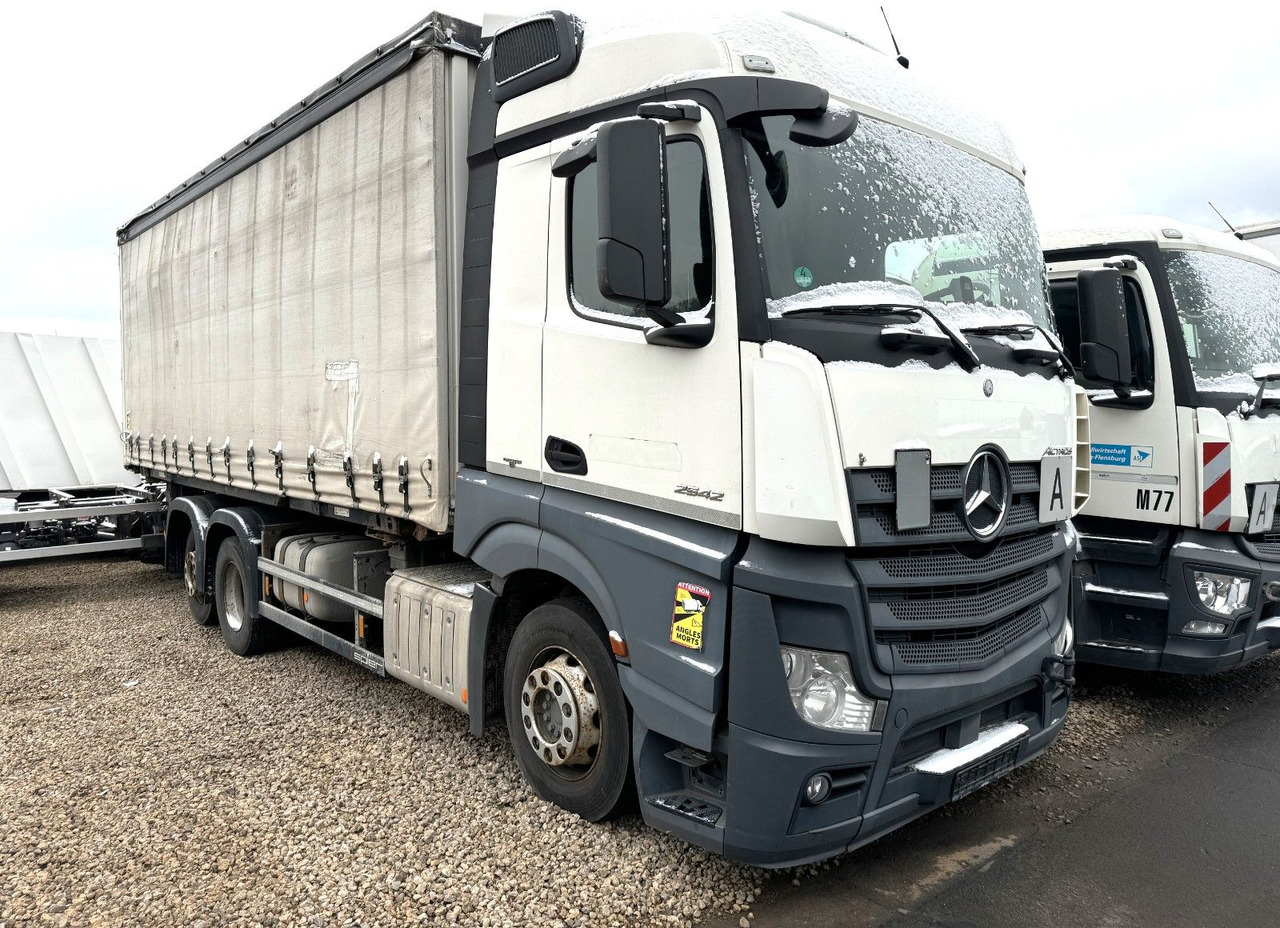 Mercedes-Benz Actros 2542 6x2 - Getriebeschaden- Mercedes-Benz Actros 2542 6x2 - Getriebeschaden- - Грузовик-контейнеровоз/ Сменный кузов: фото 1 Mercedes-Benz Actros 2542 6x2 - Getriebeschaden- Mercedes-Benz Actros 2542 6x2 - Getriebeschaden- - Грузовик-контейнеровоз/ Сменный кузов: фото 1