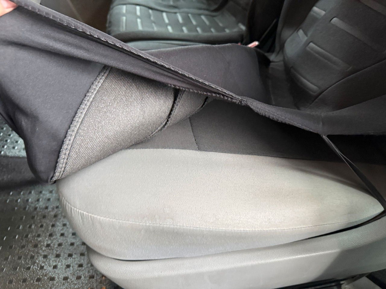 Volkswagen VW T 5 2,0 TDI  Doka AHK Klima 114 PS - Малотоннажный бортовой грузовик, Грузопассажирский фургон: фото 4 Volkswagen VW T 5 2,0 TDI  Doka AHK Klima 114 PS - Малотоннажный бортовой грузовик, Грузопассажирский фургон: фото 4