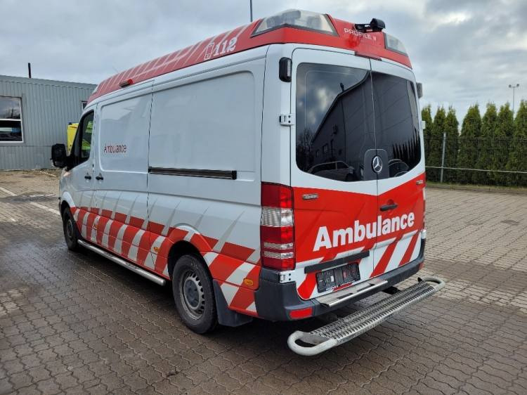 MERCEDES – BENZ SPRINTER 319 3.0D AMBULANCE (PROFILE) KLIMA, 6.2017, EURO 6 - Машина скорой помощи: фото 5 MERCEDES – BENZ SPRINTER 319 3.0D AMBULANCE (PROFILE) KLIMA, 6.2017, EURO 6 - Машина скорой помощи: фото 5