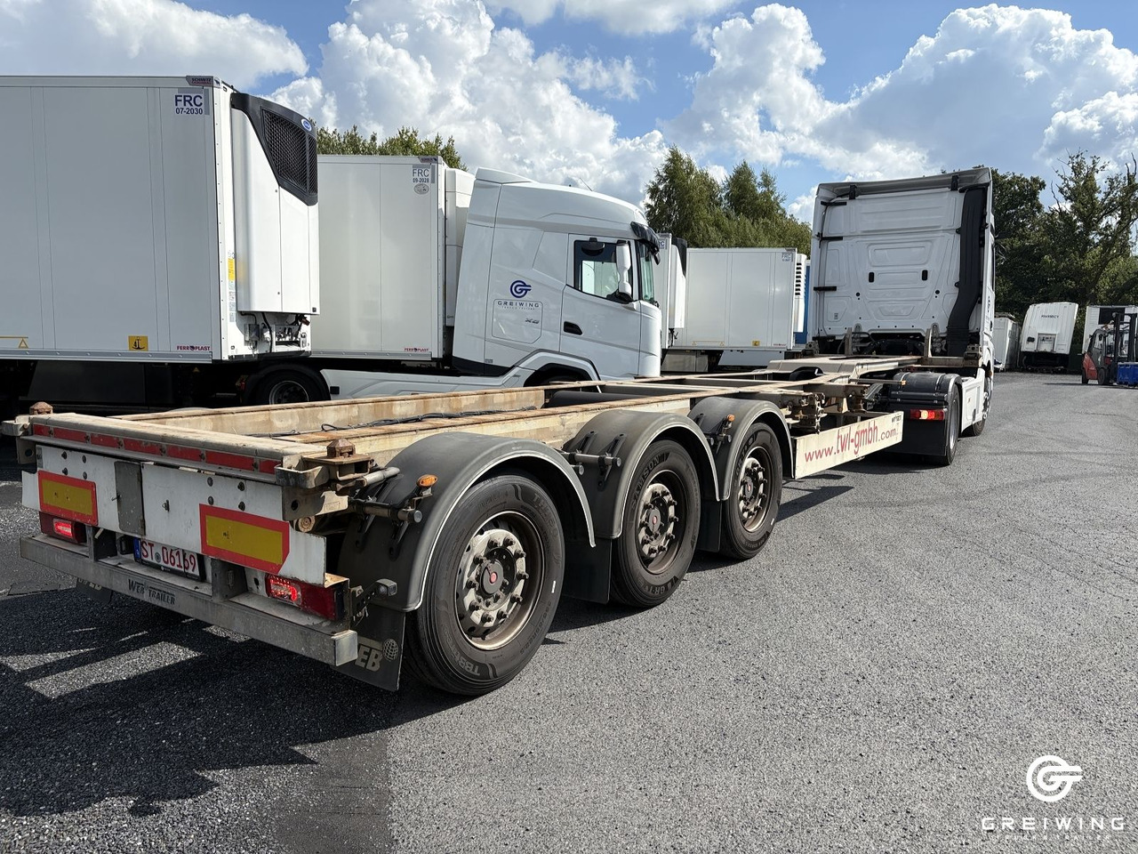 Web-Trailer LPRS 24 20/30/40/45 - Полуприцеп-контейнеровоз/ Сменный кузов: фото 2 Web-Trailer LPRS 24 20/30/40/45 - Полуприцеп-контейнеровоз/ Сменный кузов: фото 2