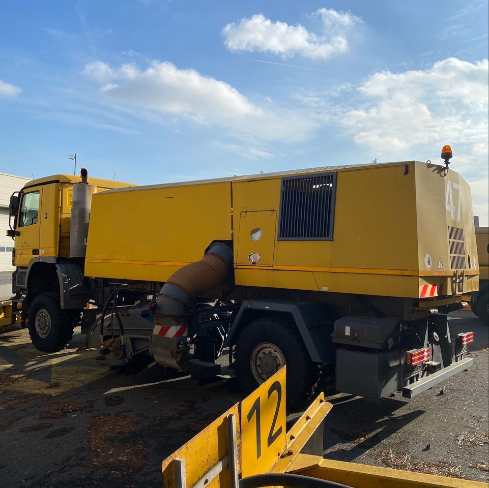 SnowBlower SCHORLING - Аэродромная техника: фото 3 SnowBlower SCHORLING - Аэродромная техника: фото 3