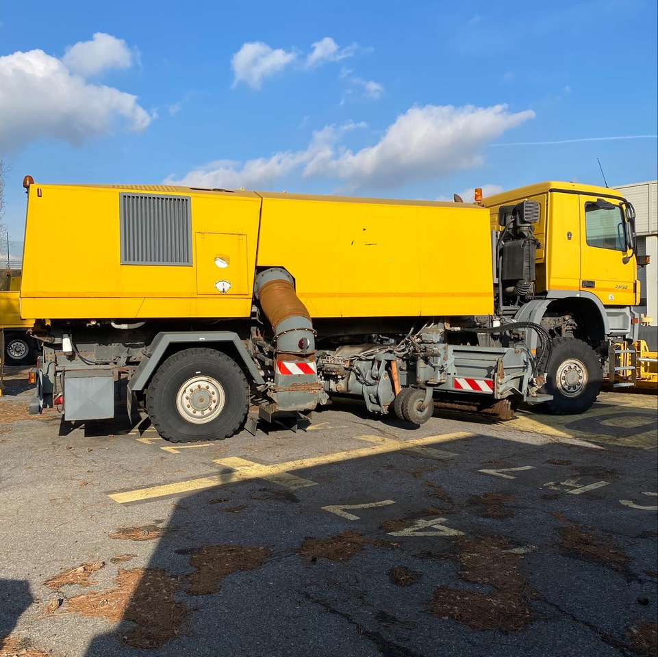 SnowBlower SCHORLING - Аэродромная техника: фото 2 SnowBlower SCHORLING - Аэродромная техника: фото 2