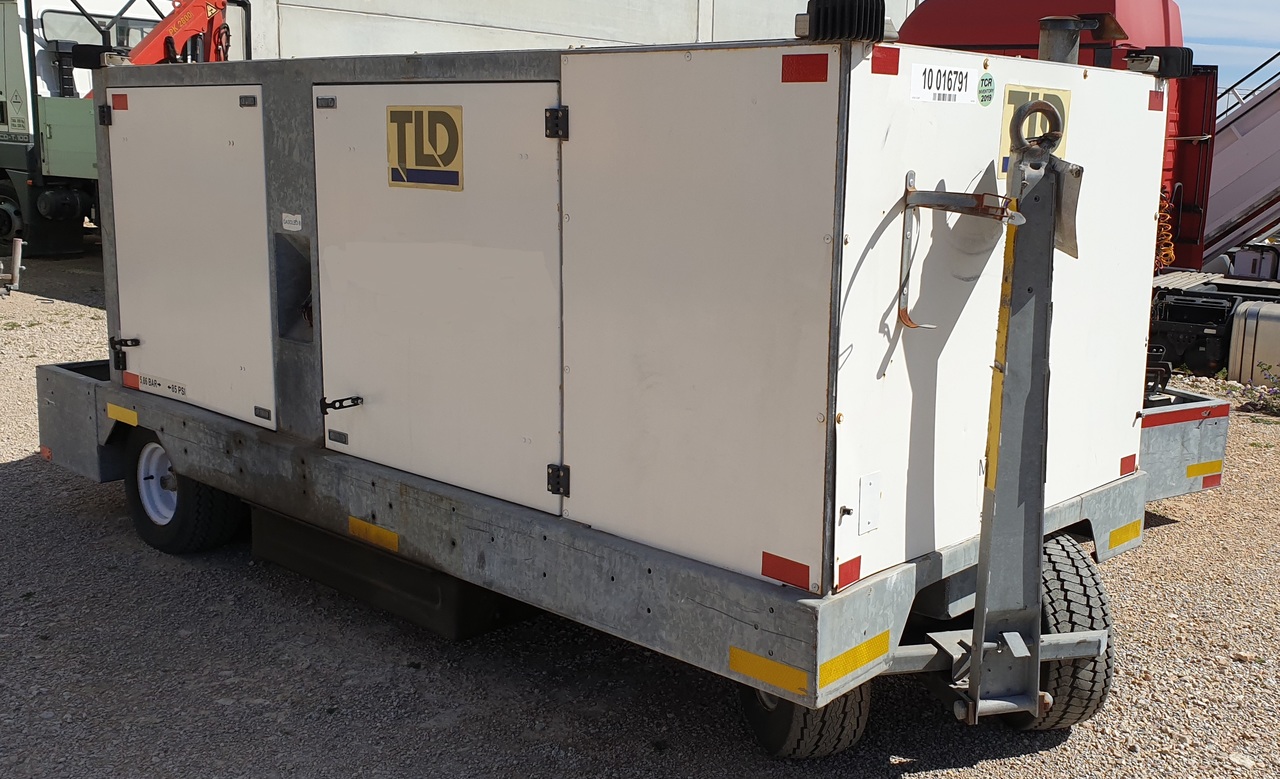 GPU/120 KVA+28V TLD 4120-T-CUP28 - Аэродромный источник питания: фото 1 GPU/120 KVA+28V TLD 4120-T-CUP28 - Аэродромный источник питания: фото 1