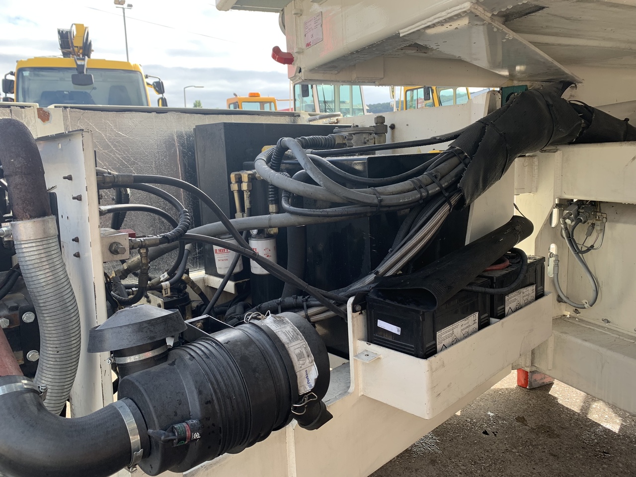 Перегружатель контейнеров и паллет Lower Deck Loader 7 tons FMC  Commander 15: фото 12