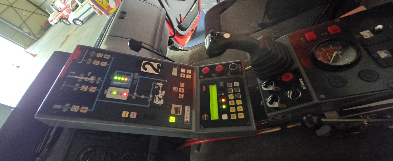 Sides - Пожарная машина: фото 3 Sides - Пожарная машина: фото 3