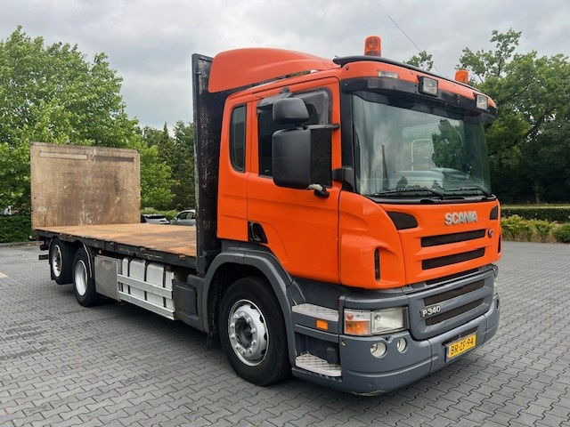 Scania P340 6x2 - Грузовик бортовой/ Платформа: фото 2 Scania P340 6x2 - Грузовик бортовой/ Платформа: фото 2